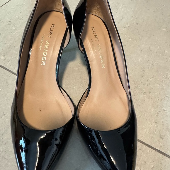 Kurt Geiger London Elegant Black Patent Leather Women's Pumps, mini heel - Picture 3 of 8